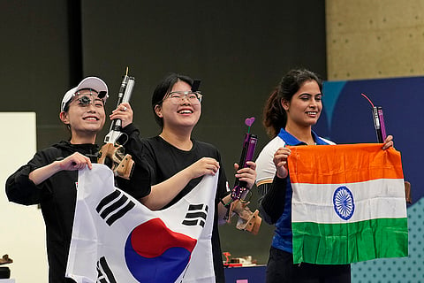 Kim Yeji, Oh Ye-Jin and bronze medalist India's Manu Bhaker